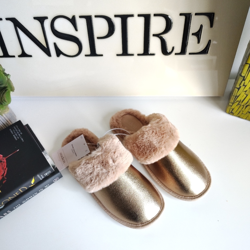 Arden Rae Metallic Scuff Slippers | Size 7/8 | NWT | Faux Fur Trim